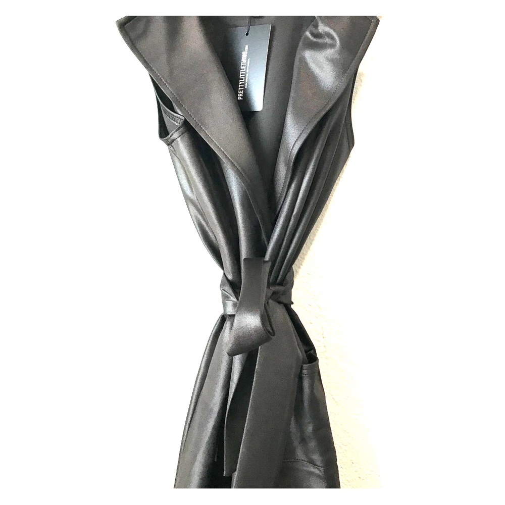PrettyLittleThing Black wrap dress!